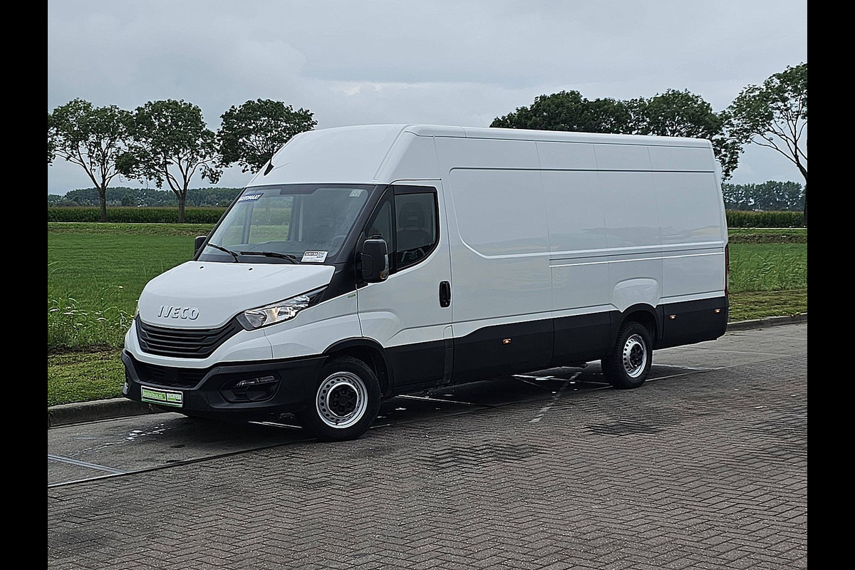 Iveco Daily 35S14V 2.3 352 L4H2 Airco Automaat Cruise Control XXL Euro6 140 PK! Iveco Daily 35S14V 2.3 352 L4H2 Airco Automaat Cruise Control XXL Euro6 140 PK!