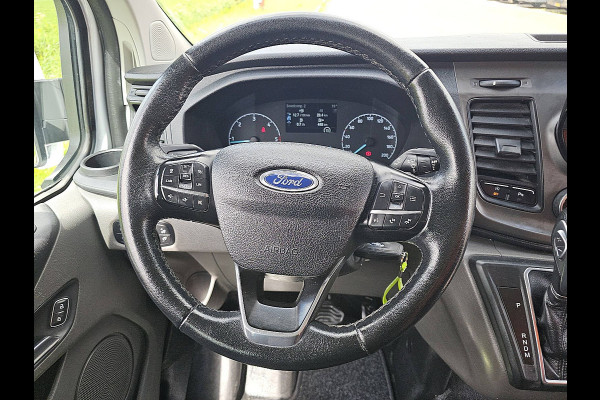Ford Transit Custom 2.0 L2H1 Navi Airco Dubbele Cabine Automaat Distronic WP-Inrichting PDC 131 PK Euro6 Ford Transit Custom 2.0 L2H1 Navi Airco Dubbele Cabine Automaat Distronic WP-Inrichting PDC 131 PK Euro6