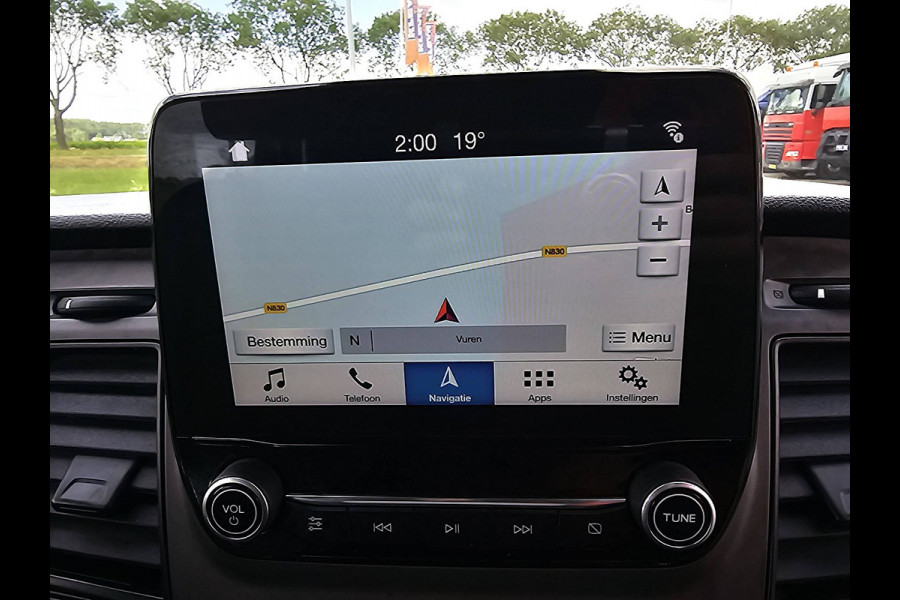 Ford Transit Custom 2.0 L2H1 Navi Airco Dubbele Cabine Automaat Distronic WP-Inrichting PDC 131 PK Euro6 Ford Transit Custom 2.0 L2H1 Navi Airco Dubbele Cabine Automaat Distronic WP-Inrichting PDC 131 PK Euro6