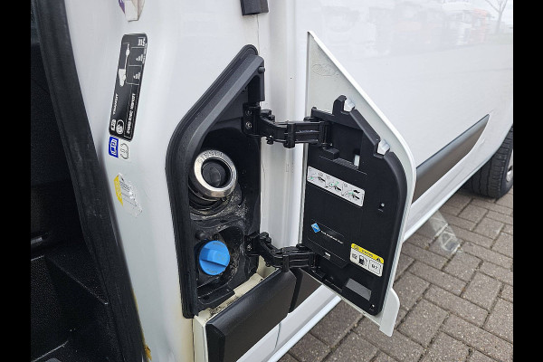 Ford Transit Custom 2.0 L2H1 Navi Airco Dubbele Cabine Automaat Distronic WP-Inrichting PDC 131 PK Euro6 Ford Transit Custom 2.0 L2H1 Navi Airco Dubbele Cabine Automaat Distronic WP-Inrichting PDC 131 PK Euro6