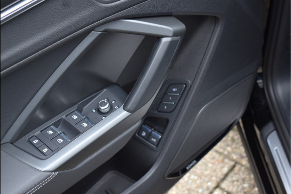 Audi Q3 Sportback 45 TFSI e S-Line 245 Pk Black Ed Pano Navi Memory Keyless Camera 20 Inch Audi Q3 Sportback 45 TFSI e S-Line 245 Pk Black Ed Pano Navi Memory Keyless Camera 20 Inch