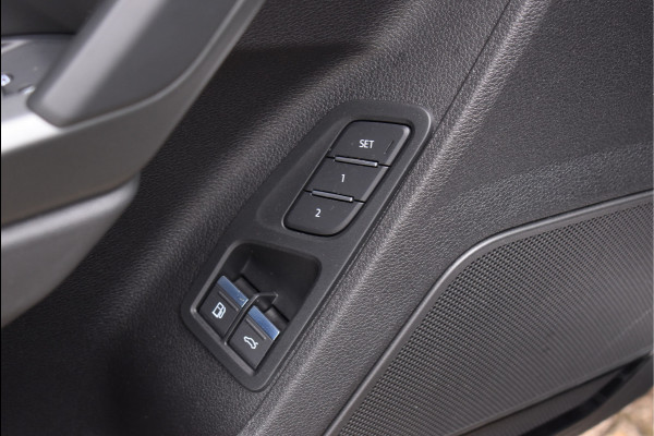 Audi Q3 Sportback 45 TFSI e S-Line 245 Pk Black Ed Pano Navi Memory Keyless Camera 20 Inch Audi Q3 Sportback 45 TFSI e S-Line 245 Pk Black Ed Pano Navi Memory Keyless Camera 20 Inch