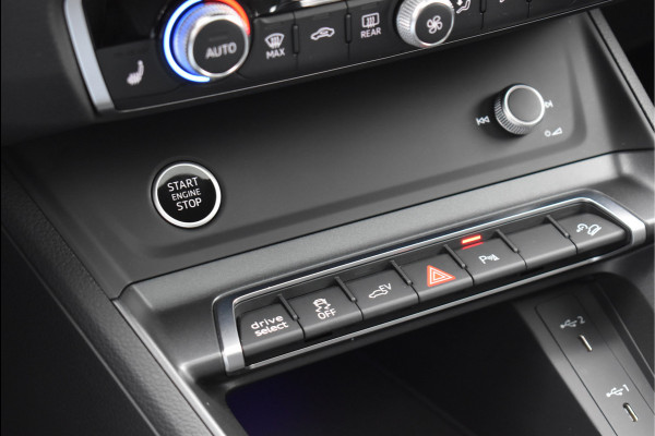 Audi Q3 Sportback 45 TFSI e S-Line 245 Pk Black Ed Pano Navi Memory Keyless Camera 20 Inch Audi Q3 Sportback 45 TFSI e S-Line 245 Pk Black Ed Pano Navi Memory Keyless Camera 20 Inch