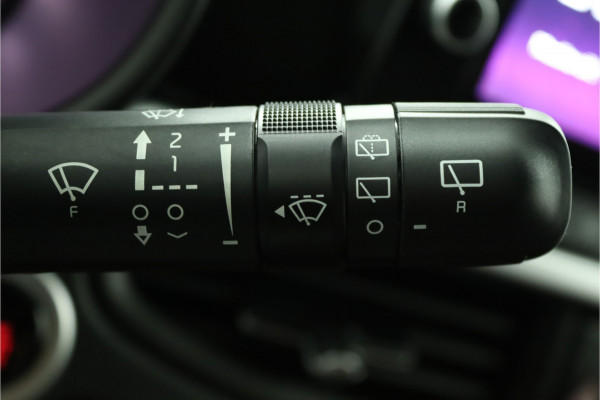 Kia Picanto 1.0 DPi GT-Line Apple Carplay/Android Auto - Cruise Control - Climate Control - Lederen Bekleding - Navigatie - Achteruitrijcamera - Fabrieksgarantie tot 04-2031 Kia Picanto 1.0 DPi GT-Line Apple Carplay/Android Auto - Cruise Control - Climate Control - Lederen Bekleding - Navigatie - Achteruitrijcamera - Fabrieksgarantie tot 04-2031