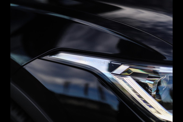 Volkswagen Tiguan 1.5 TSI R-Line Business+ | Pano | Keyless | IQ Light | Trekhaak | Stuur/Stoelverw. Volkswagen Tiguan 1.5 TSI R-Line Business+ | Pano | Keyless | IQ Light | Trekhaak | Stuur/Stoelverw.