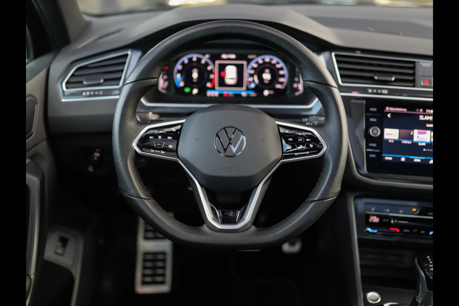 Volkswagen Tiguan 1.5 TSI R-Line Business+ | Pano | Keyless | IQ Light | Trekhaak | Stuur/Stoelverw. Volkswagen Tiguan 1.5 TSI R-Line Business+ | Pano | Keyless | IQ Light | Trekhaak | Stuur/Stoelverw.