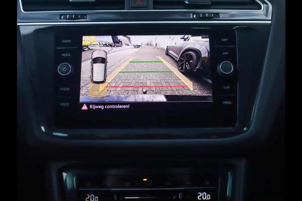 Volkswagen Tiguan 1.5 TSI R-Line Business+ | Pano | Keyless | IQ Light | Trekhaak | Stuur/Stoelverw. Volkswagen Tiguan 1.5 TSI R-Line Business+ | Pano | Keyless | IQ Light | Trekhaak | Stuur/Stoelverw.