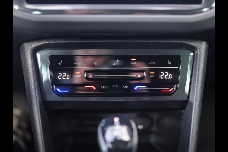 Volkswagen Tiguan 1.5 TSI R-Line Business+ | Pano | Keyless | IQ Light | Trekhaak | Stuur/Stoelverw. Volkswagen Tiguan 1.5 TSI R-Line Business+ | Pano | Keyless | IQ Light | Trekhaak | Stuur/Stoelverw.