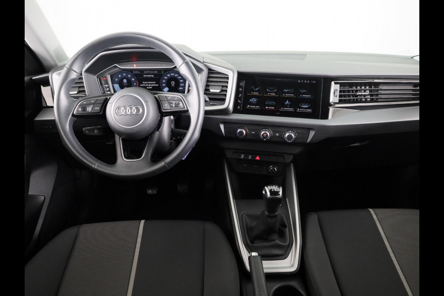 Audi A1 Sportback 25 TFSI Pro Line 95pk | Airconditioning | Navigatie via App | Parkeersensoren achter Audi A1 Sportback 25 TFSI Pro Line 95pk | Airconditioning | Navigatie via App | Parkeersensoren achter