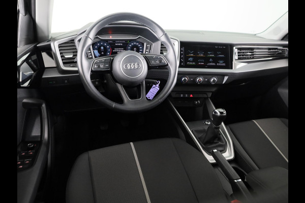 Audi A1 Sportback 25 TFSI Pro Line 95pk | Airconditioning | Navigatie via App | Parkeersensoren achter Audi A1 Sportback 25 TFSI Pro Line 95pk | Airconditioning | Navigatie via App | Parkeersensoren achter