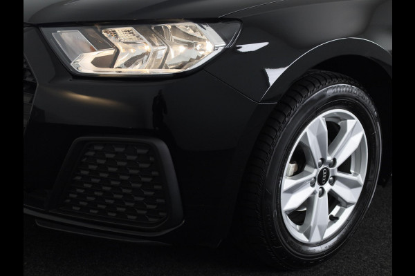 Audi A1 Sportback 25 TFSI Pro Line 95pk | Airconditioning | Navigatie via App | Parkeersensoren achter Audi A1 Sportback 25 TFSI Pro Line 95pk | Airconditioning | Navigatie via App | Parkeersensoren achter