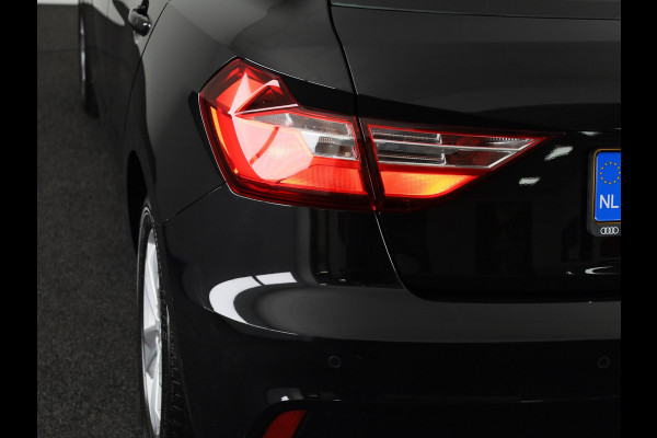 Audi A1 Sportback 25 TFSI Pro Line 95pk | Airconditioning | Navigatie via App | Parkeersensoren achter Audi A1 Sportback 25 TFSI Pro Line 95pk | Airconditioning | Navigatie via App | Parkeersensoren achter