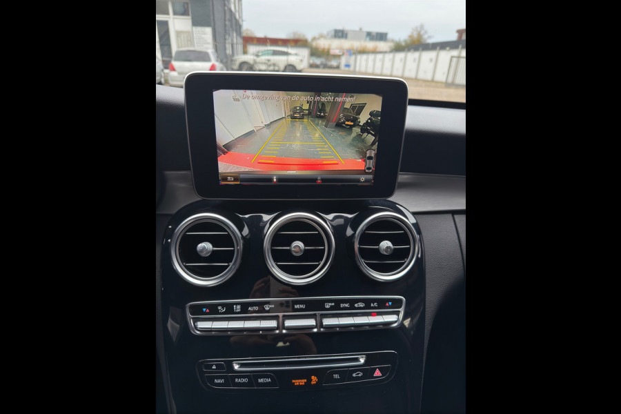 Mercedes-Benz C-Klasse 250 CDI Edition 1-Panoramadak Mercedes-Benz C-Klasse 250 CDI Edition 1-Panoramadak