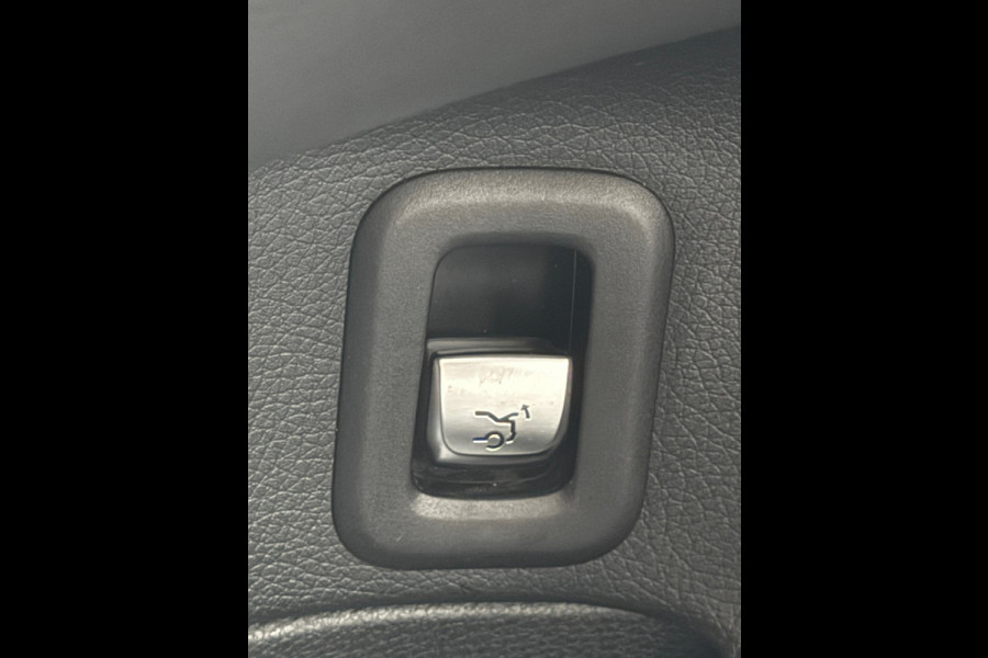 Mercedes-Benz C-Klasse 250 CDI Edition 1-Panoramadak Mercedes-Benz C-Klasse 250 CDI Edition 1-Panoramadak