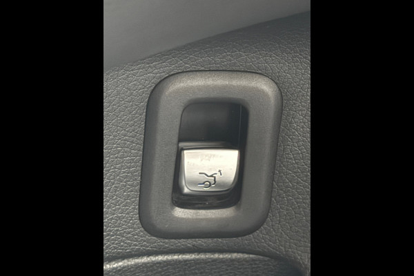 Mercedes-Benz C-Klasse 250 CDI Edition 1-Panoramadak Mercedes-Benz C-Klasse 250 CDI Edition 1-Panoramadak