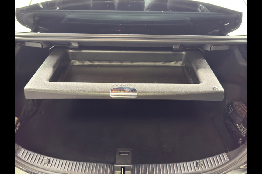 Mercedes-Benz C-Klasse 250 CDI Edition 1-Panoramadak Mercedes-Benz C-Klasse 250 CDI Edition 1-Panoramadak