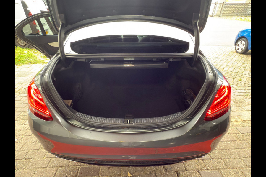 Mercedes-Benz C-Klasse 250 CDI Edition 1-Panoramadak Mercedes-Benz C-Klasse 250 CDI Edition 1-Panoramadak