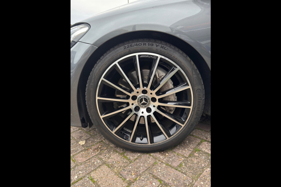 Mercedes-Benz C-Klasse 250 CDI Edition 1-Panoramadak Mercedes-Benz C-Klasse 250 CDI Edition 1-Panoramadak