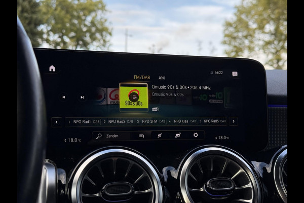 Mercedes-Benz Glb 200 Business Solution Luxury 7p. | Panorama | Leder | Memory |