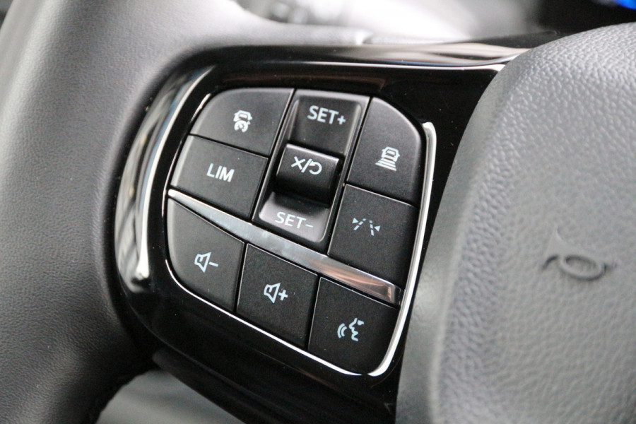 Ford Transit Custom 320 2.0 TDCI 136 | KAR-edition | LED | Camera | Navi | Clima.. Ford Transit Custom 320 2.0 TDCI 136 | KAR-edition | LED | Camera | Navi | Clima..