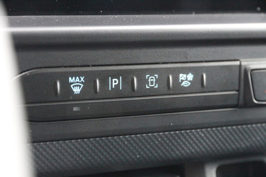 Ford Transit Custom 320 2.0 TDCI 136 | KAR-edition | LED | Camera | Navi | Clima.. Ford Transit Custom 320 2.0 TDCI 136 | KAR-edition | LED | Camera | Navi | Clima..