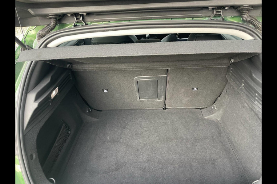 Peugeot 308 1.2 PureTech Allure Pack Business