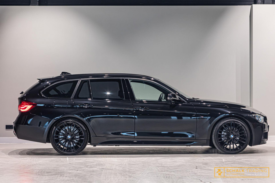 BMW 3 Serie Touring 320i M Sport Edition|Trekhaak|NAP|Leder BMW 3 Serie Touring 320i M Sport Edition|Trekhaak|NAP|Leder