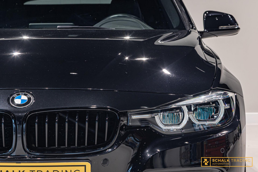 BMW 3 Serie Touring 320i M Sport Edition|Trekhaak|NAP|Leder BMW 3 Serie Touring 320i M Sport Edition|Trekhaak|NAP|Leder