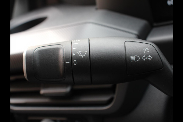 Ford Transit Custom 300 2.0 TDCI L2H1 Automaat Trend Nieuw Model | Navigatie | Camera | Parkeersensoren | Trekhaak | Airco | Betimmering | Cruise Control