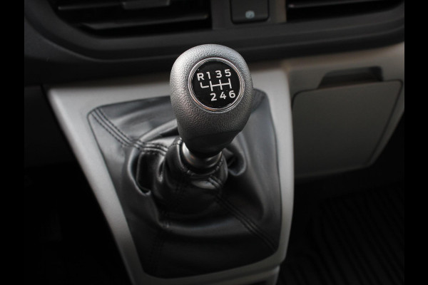 Ford Transit Custom 300 2.0 TDCI L2H1 Automaat Trend Nieuw Model | Navigatie | Camera | Parkeersensoren | Trekhaak | Airco | Betimmering | Cruise Control