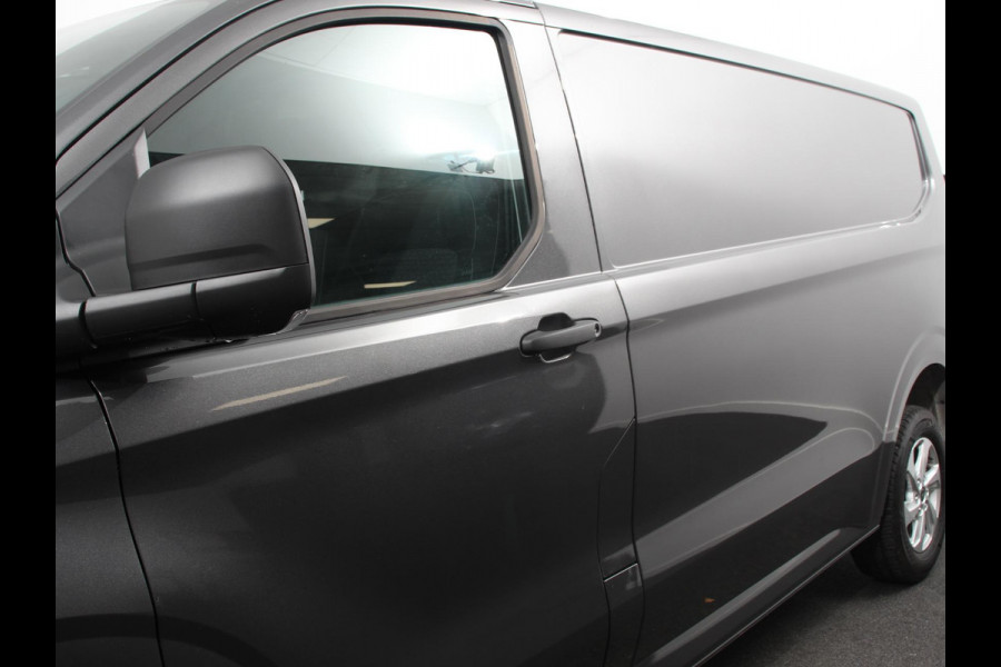 Ford Transit Custom 300 2.0 TDCI L2H1 Automaat Trend Nieuw Model | Navigatie | Camera | Parkeersensoren | Trekhaak | Airco | Betimmering | Cruise Control