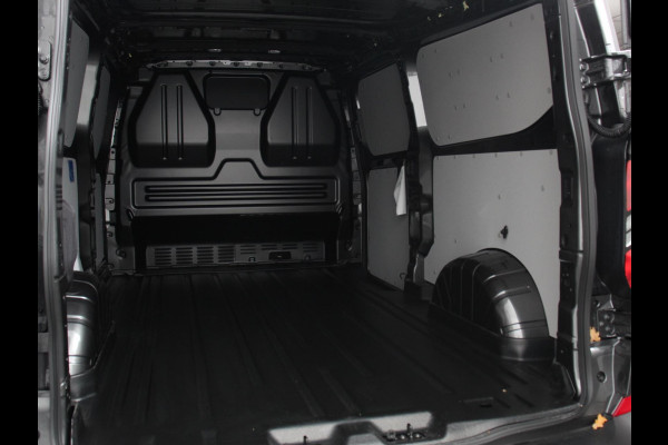 Ford Transit Custom 300 2.0 TDCI L2H1 Automaat Trend Nieuw Model | Navigatie | Camera | Parkeersensoren | Trekhaak | Airco | Betimmering | Cruise Control