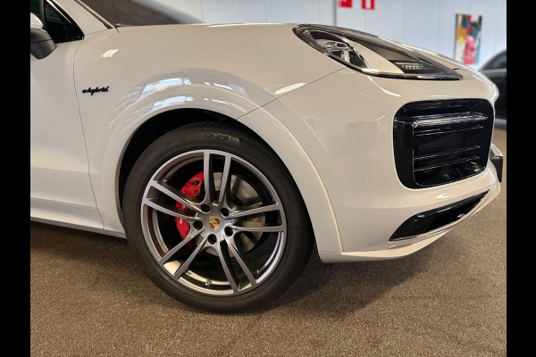 Porsche Cayenne Coupé 3.0 E-Hybrid Platinum Edition SPORT DESIGN-PANO-LUCHTV-STOELEN 18 VOUDIG-COMPLEET Porsche Cayenne Coupé 3.0 E-Hybrid Platinum Edition SPORT DESIGN-PANO-LUCHTV-STOELEN 18 VOUDIG-COMPLEET