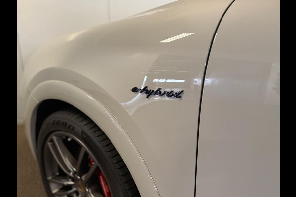Porsche Cayenne Coupé 3.0 E-Hybrid Platinum Edition SPORT DESIGN-PANO-LUCHTV-STOELEN 18 VOUDIG-COMPLEET Porsche Cayenne Coupé 3.0 E-Hybrid Platinum Edition SPORT DESIGN-PANO-LUCHTV-STOELEN 18 VOUDIG-COMPLEET