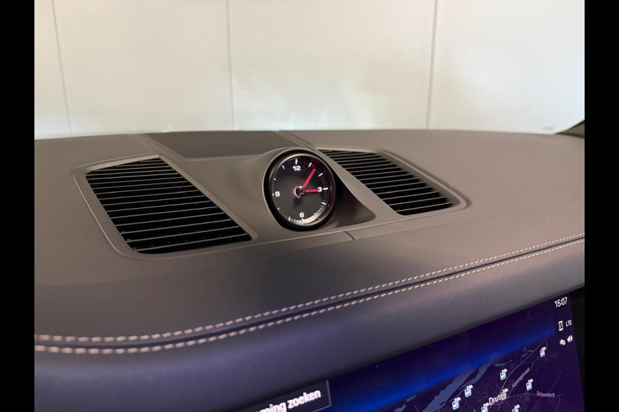 Porsche Cayenne Coupé 3.0 E-Hybrid Platinum Edition SPORT DESIGN-PANO-LUCHTV-STOELEN 18 VOUDIG-COMPLEET Porsche Cayenne Coupé 3.0 E-Hybrid Platinum Edition SPORT DESIGN-PANO-LUCHTV-STOELEN 18 VOUDIG-COMPLEET