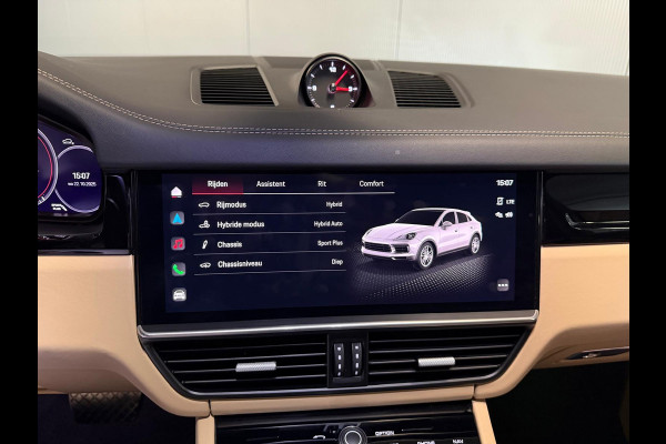 Porsche Cayenne Coupé 3.0 E-Hybrid Platinum Edition SPORT DESIGN-PANO-LUCHTV-STOELEN 18 VOUDIG-COMPLEET Porsche Cayenne Coupé 3.0 E-Hybrid Platinum Edition SPORT DESIGN-PANO-LUCHTV-STOELEN 18 VOUDIG-COMPLEET