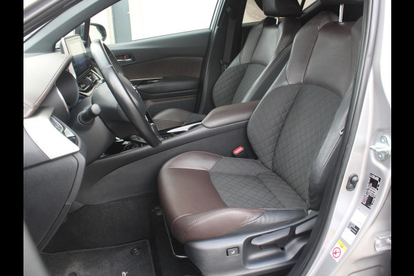 Toyota C-HR 1.8 Hybrid Executive | NAVIGATIE | ACHTERUITRIJCAMERA | CRUISE CONTROL ADAPTIEF | Toyota C-HR 1.8 Hybrid Executive | NAVIGATIE | ACHTERUITRIJCAMERA | CRUISE CONTROL ADAPTIEF |