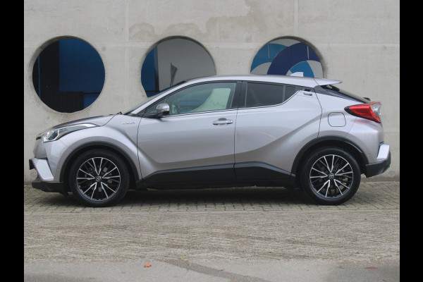 Toyota C-HR 1.8 Hybrid Executive | NAVIGATIE | ACHTERUITRIJCAMERA | CRUISE CONTROL ADAPTIEF | Toyota C-HR 1.8 Hybrid Executive | NAVIGATIE | ACHTERUITRIJCAMERA | CRUISE CONTROL ADAPTIEF |
