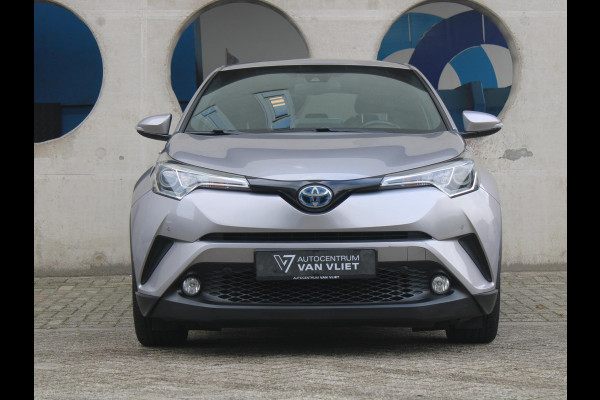 Toyota C-HR 1.8 Hybrid Executive | NAVIGATIE | ACHTERUITRIJCAMERA | CRUISE CONTROL ADAPTIEF | Toyota C-HR 1.8 Hybrid Executive | NAVIGATIE | ACHTERUITRIJCAMERA | CRUISE CONTROL ADAPTIEF |