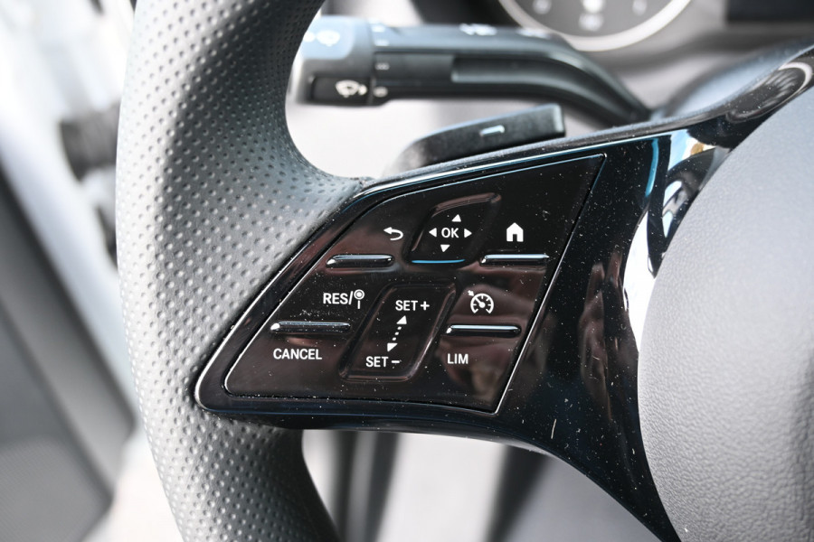 Mercedes-Benz Sprinter 317 CDI L3H2 Pro Geveerde stoel, Smartphone integratiesysteem Mercedes-Benz Sprinter 317 CDI L3H2 Pro Geveerde stoel, Smartphone integratiesysteem