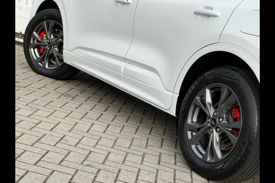 Ford Kuga 2.5 PHEV ST-Line X NL AUTO | ELEKTR KLEP | PANO | STUURWIEL VERW | STOELVERW |