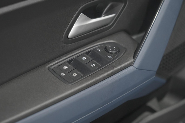 Dacia Duster TCe 130 mild hybrid Expression | Camera | Stoelverwarming | Apple Carplay | Navigatie
