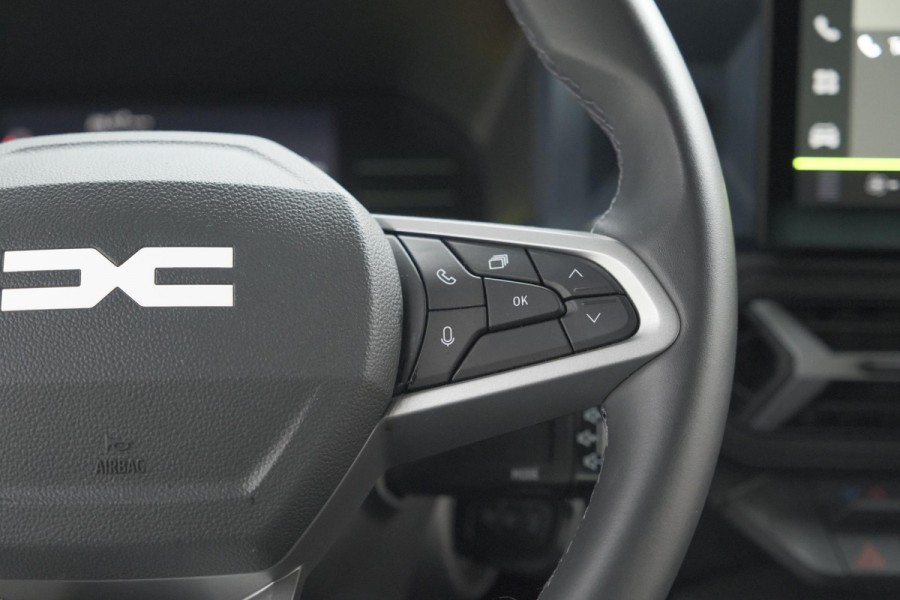 Dacia Duster TCe 130 mild hybrid Expression | Camera | Stoelverwarming | Apple Carplay | Navigatie