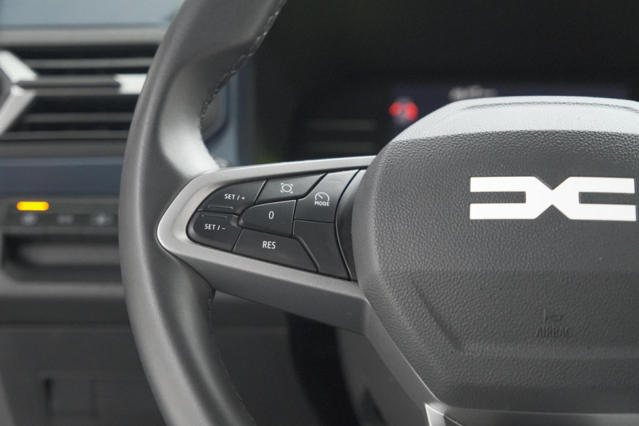 Dacia Duster TCe 130 mild hybrid Expression | Camera | Stoelverwarming | Apple Carplay | Navigatie