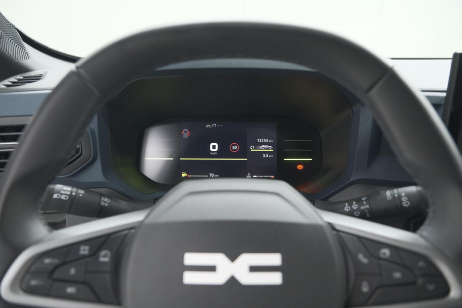 Dacia Duster TCe 130 mild hybrid Expression | Camera | Stoelverwarming | Apple Carplay | Navigatie