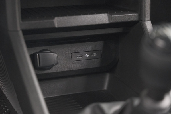 Dacia Duster TCe 130 mild hybrid Expression | Camera | Stoelverwarming | Apple Carplay | Navigatie