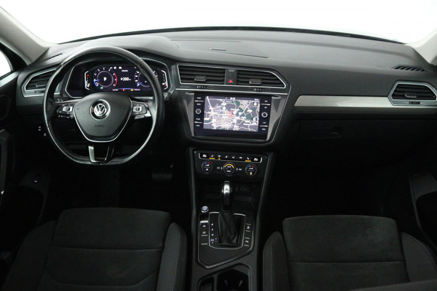 Volkswagen Tiguan Allspace 1.5 TSI Comfortline Business 7p. (PANORAMADAK, DIGITALE COCKPIT, CAMERA, AUTOMAAT)