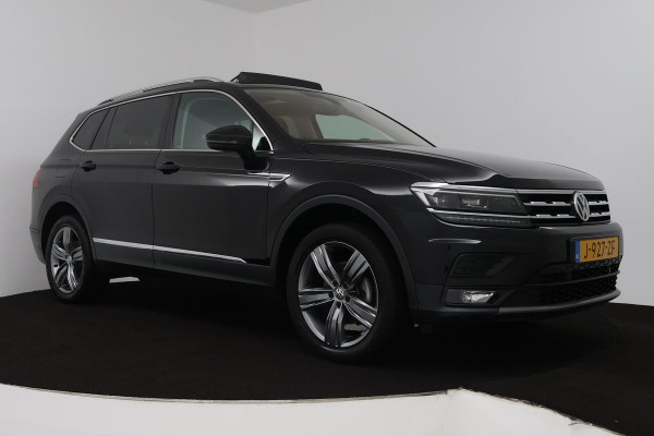 Volkswagen Tiguan Allspace 1.5 TSI Comfortline Business 7p. (PANORAMADAK, DIGITALE COCKPIT, CAMERA, AUTOMAAT)