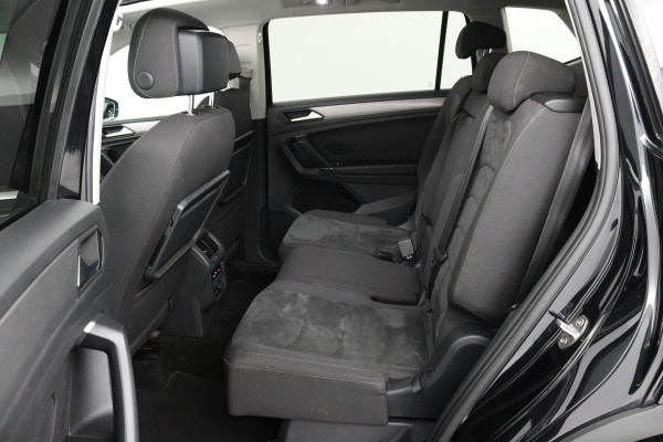 Volkswagen Tiguan Allspace 1.5 TSI Comfortline Business 7p. (PANORAMADAK, DIGITALE COCKPIT, CAMERA, AUTOMAAT)
