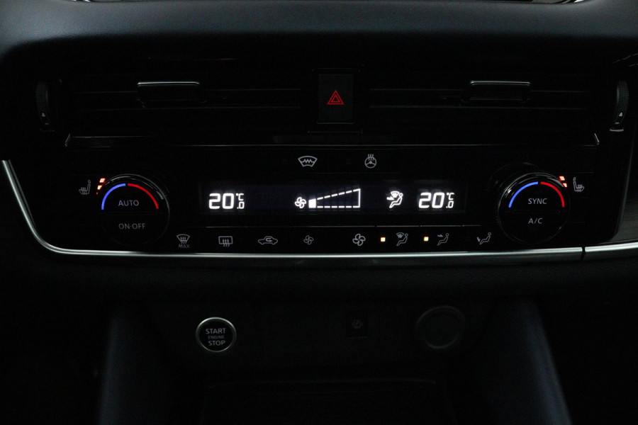 Nissan QASHQAI 1.3 MHEV Xtronic Tekna Plus (PANORAMADAK, TREKHAAK, DIGITALE COCKPIT, CAMERA, STOELVERWARMING, ELEKTR STOELEN)